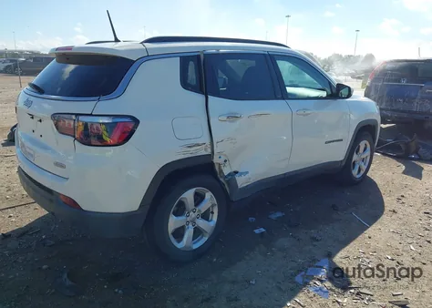 2018 Jeep Compass Latitude Fwd z USA, uszkodzony, nr VIN 3C4NJCBB1JT469184